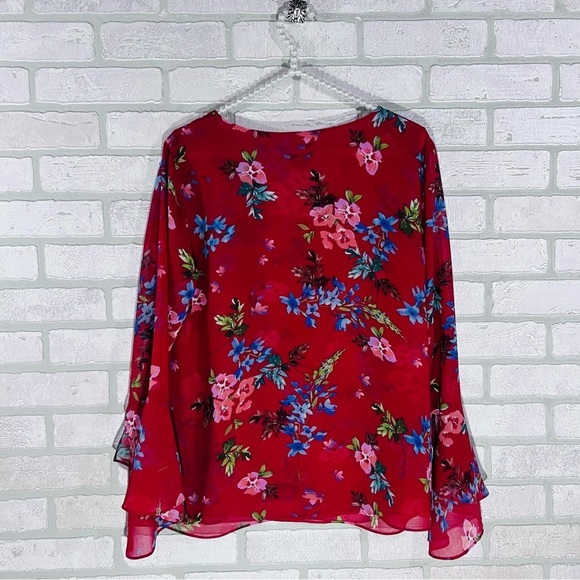 CAbi Style 3590 Devoted Red Floral Print Bell Sleeve Blouse Size M - Picture 7 of 10